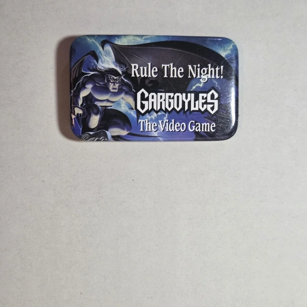 Disney Gargoyles Goliath Go Rule The Night Video Game Button Badge Blue Promo